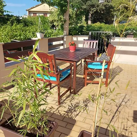 Apartmani Stambuk Jelsa  Exterior photo