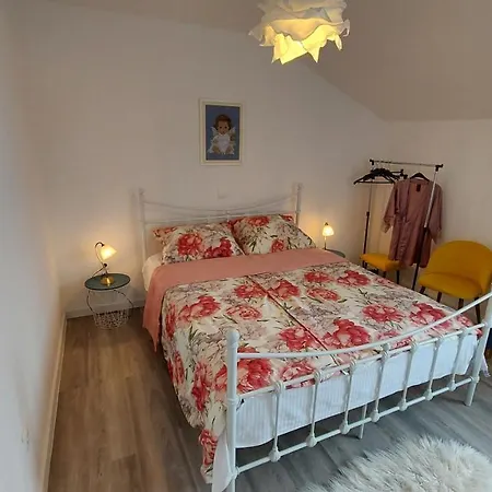 Apartmani Stambuk Jelsa  Exterior photo