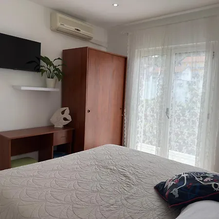 Apartmani Stambuk Jelsa  Room photo