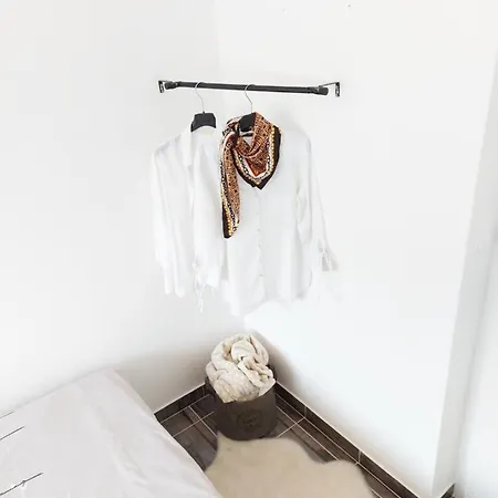 Apartmani Stambuk Jelsa  Exterior photo
